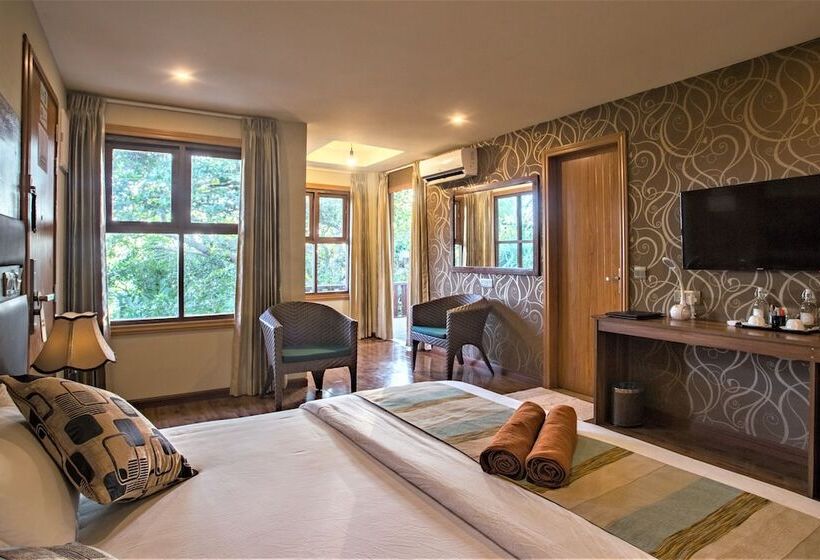 سوییت با چشم‌انداز دریا, West Sands