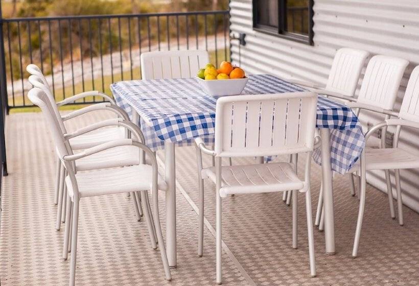 침실 3개 주택, Nutkin Lodge