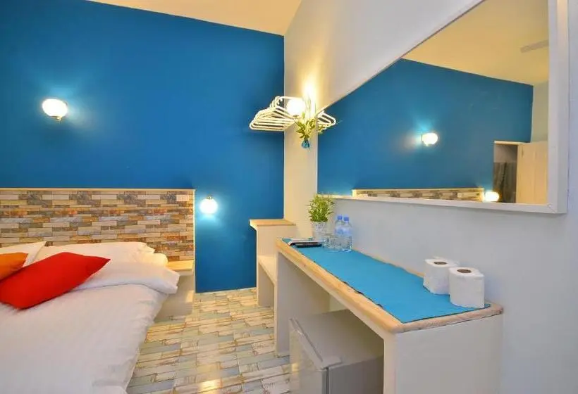 اتاق لوکس با تخت بزرگ, Sealavie Inn