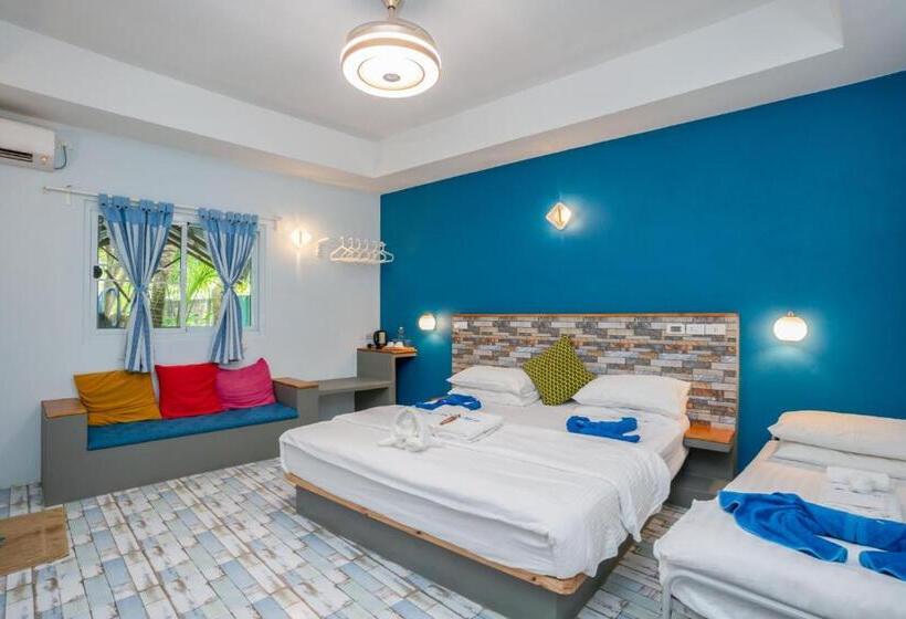 اتاق لوکس با تخت بزرگ, Sealavie Inn