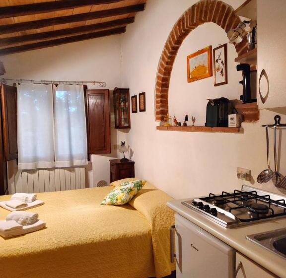 סטודיו סטנדרטי נוף לגינה, Borgo Villa Certano   Case Vacanza In Toscana