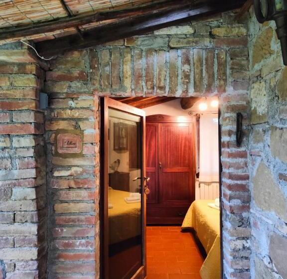 סטודיו סטנדרטי נוף לגינה, Borgo Villa Certano   Case Vacanza In Toscana