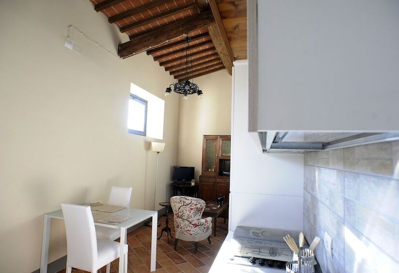 Escritório Estándar, Baciano Azienda Agrituristico Venatoria