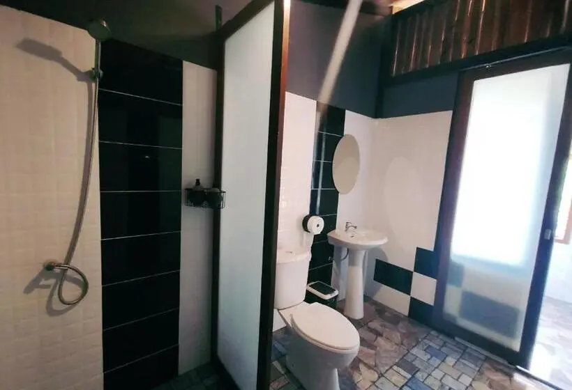 デラックスルーム, Kohmook Nurse House
