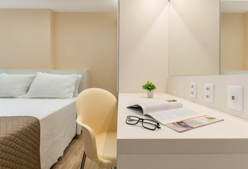 غرفة بريميوم إطلالة جانبية على البحر, Brisa Suítes Pajuçara