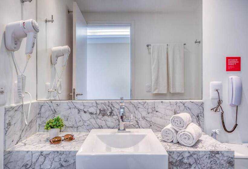 غرفة بريميوم إطلالة جانبية على البحر, Brisa Suítes Pajuçara