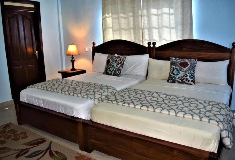 Номер Deluxe, Coconut Pointe Villa & Beach Resort