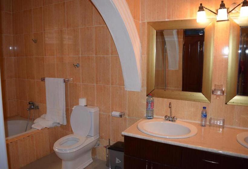 سوییت با چشم‌انداز دریا, Coconut Pointe Villa & Beach Resort