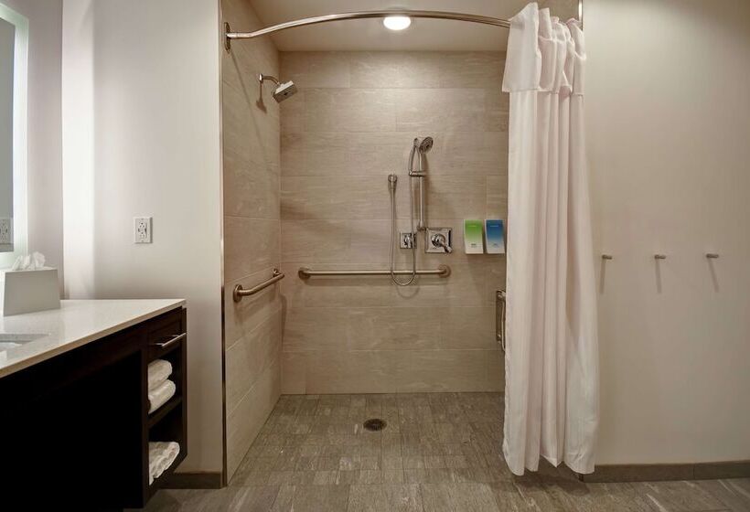 جناح لذوى الاحتياجات الخاصة, Home2 Suites By Hilton Los Angeles Montebello