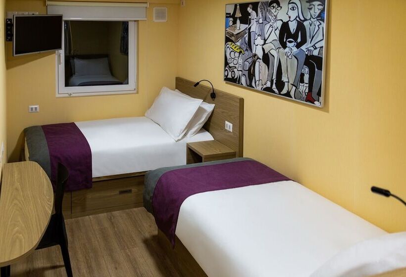 スタンダードルーム, Modular Express Calama