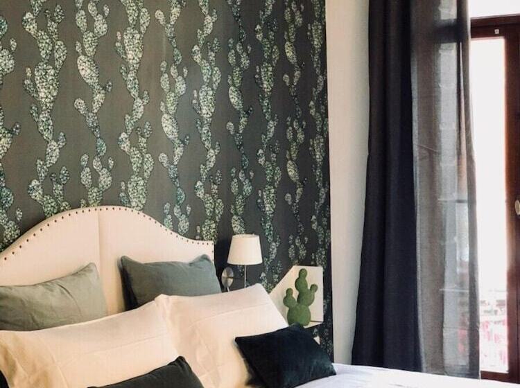 اتاق لوکس, Palazzina300