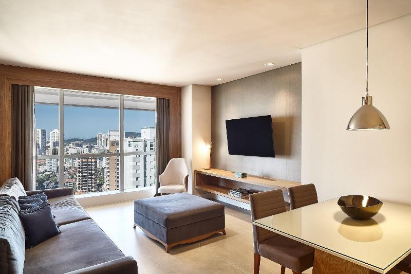 이그제큐티브 스위트 킹침대, Sheraton Santos