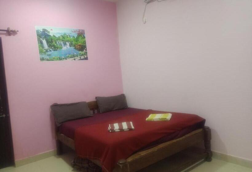 패밀리 룸, Stay Longer Holiday Homes Goa