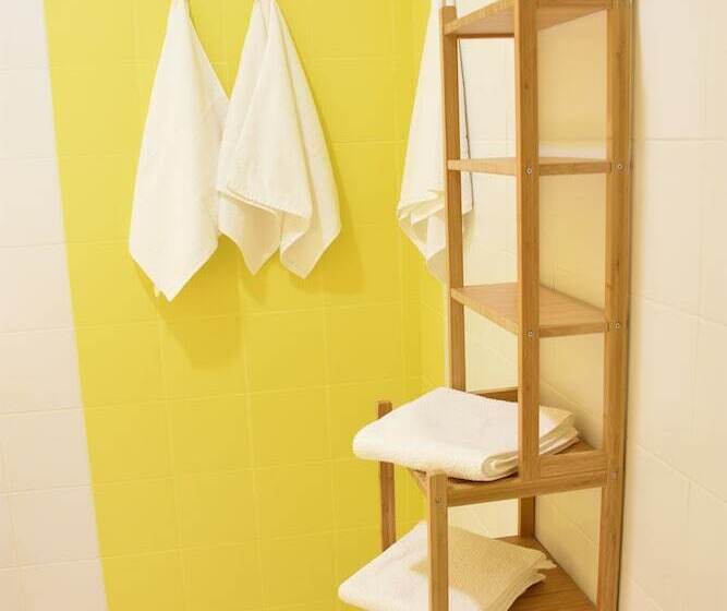 Кровать в Общей Комнате, Podushkinn   Hostel