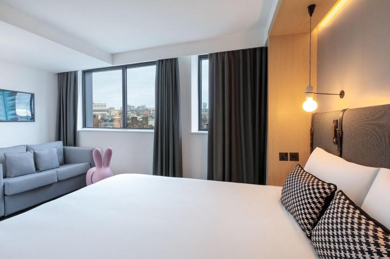 套房, Assembly Leicester Square