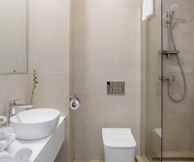 2 Bedroom Suite with Balcony, Athina Suites