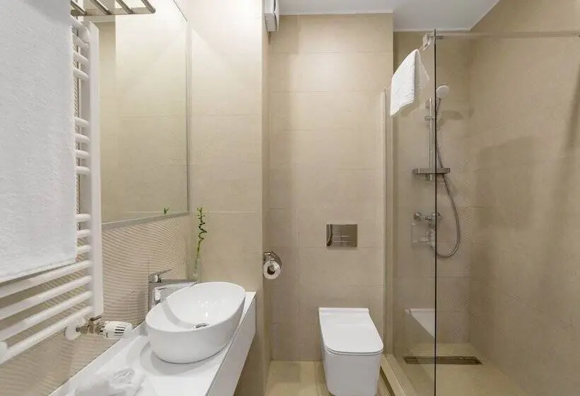 2 Bedroom Suite with Balcony, Athina Suites