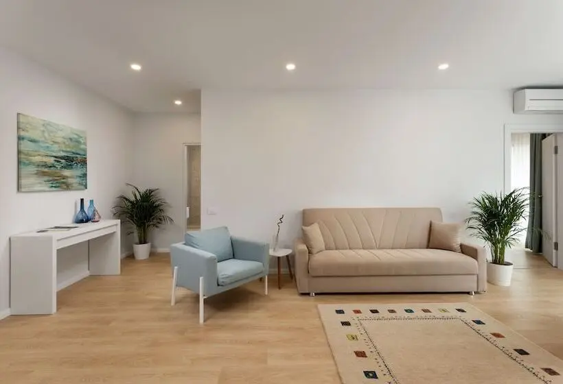 2 Bedroom Suite with Balcony, Athina Suites