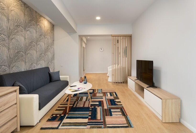 اتاق استاندارد با بالکن, Athina Suites