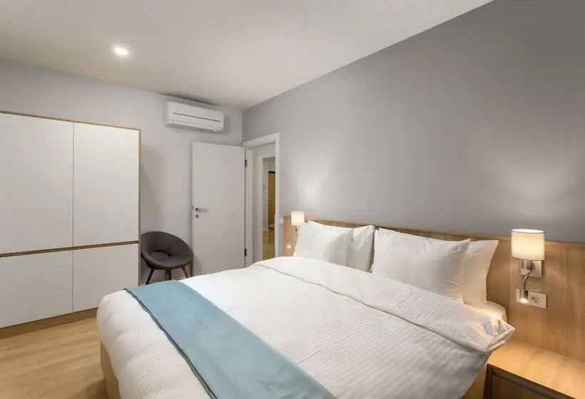 2 Bedroom Suite with Balcony, Athina Suites