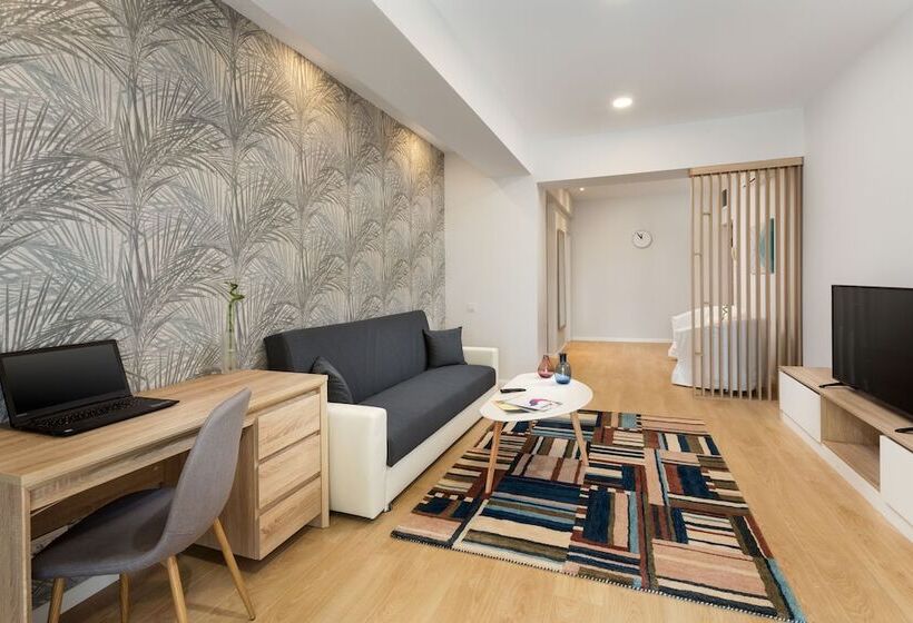 اتاق استاندارد با بالکن, Athina Suites