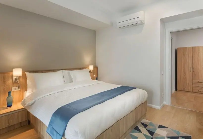 اتاق استاندارد با بالکن, Athina Suites