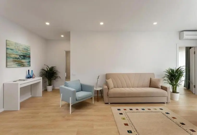 2 Bedroom Suite with Balcony, Athina Suites