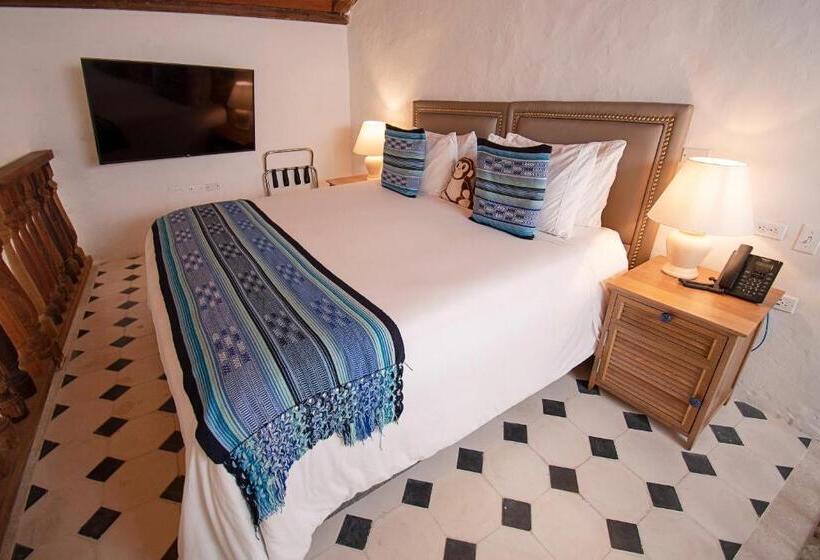 2 Bedroom Suite with Balcony, Casa La Factoria By Faranda Boutique, A Member Of Radisson Individuals