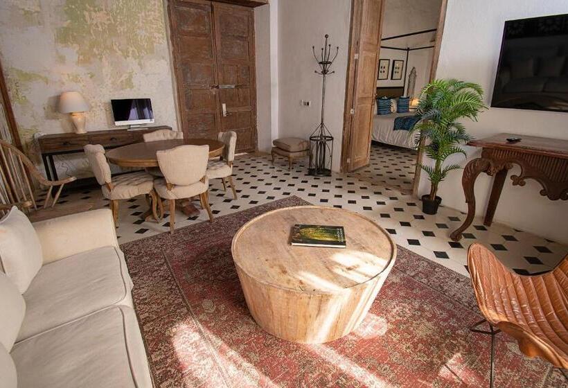 2 Bedroom Suite with Balcony, Casa La Factoria By Faranda Boutique, A Member Of Radisson Individuals
