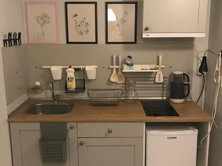 استودیوی استاندارد, Delight Deluxe Hotel & Spa