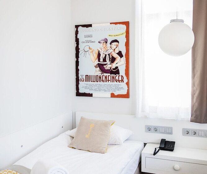 اتاق استاندارد سه نفره, Delight Deluxe Hotel & Spa