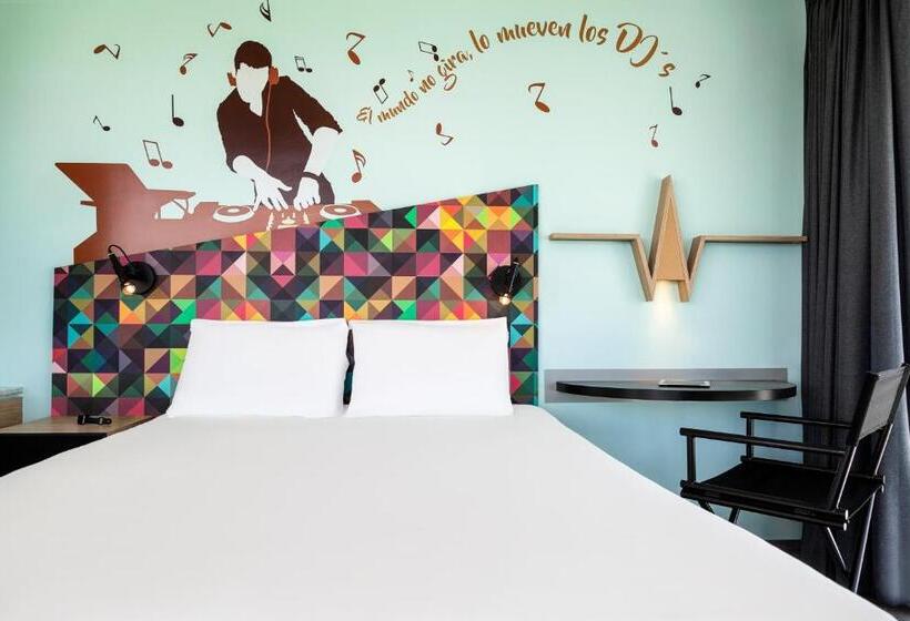ダブルベッドスタンダードルーム, Ibis Styles Merida Galerias