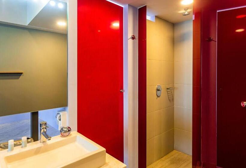 キングサイズベッドのスイートルーム, Ibis Styles Merida Galerias