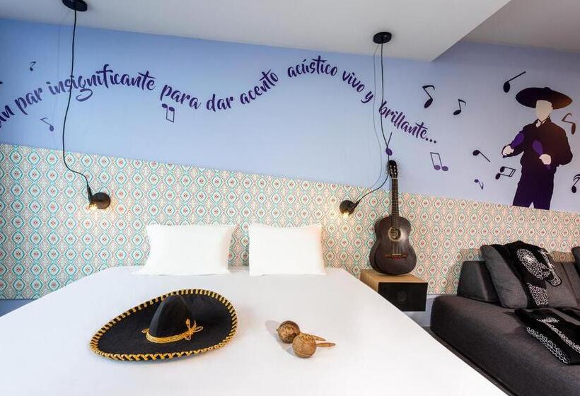 キングサイズベッドのスイートルーム, Ibis Styles Merida Galerias