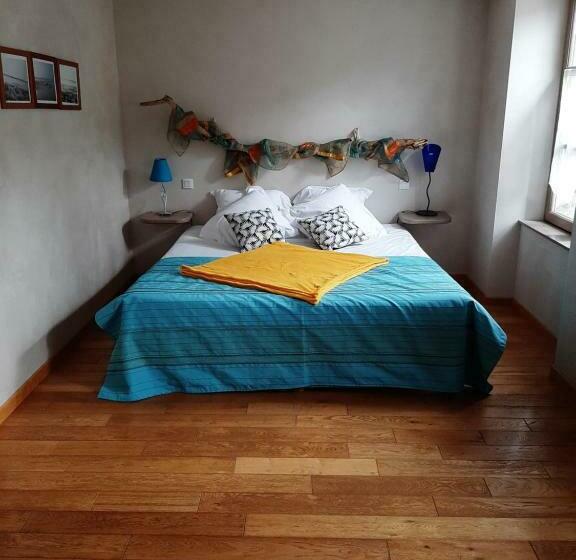 수피리어 룸, Logis Hôtel Restaurant L Auberge Du Chateau