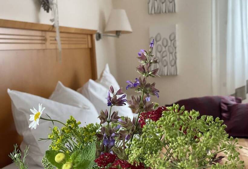 스탠다드 룸, Zum Alten Fritz