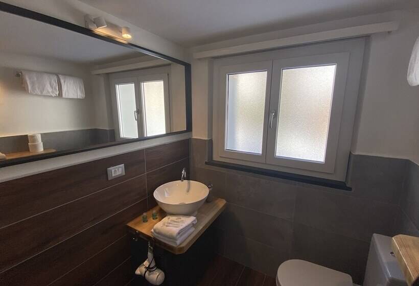 标准间, Mountain Lodge Sedrun
