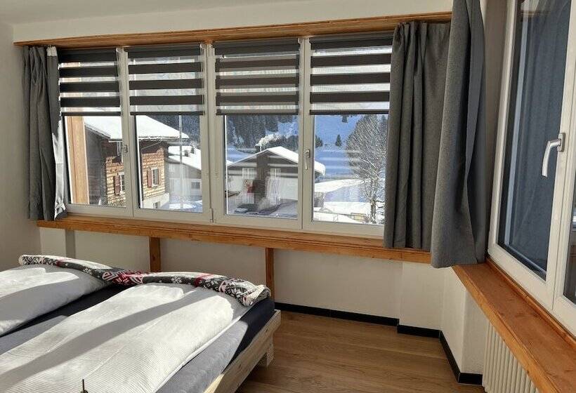 スーペリアの４人部屋, Mountain Lodge Sedrun