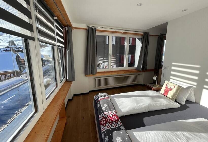 スーペリアの４人部屋, Mountain Lodge Sedrun