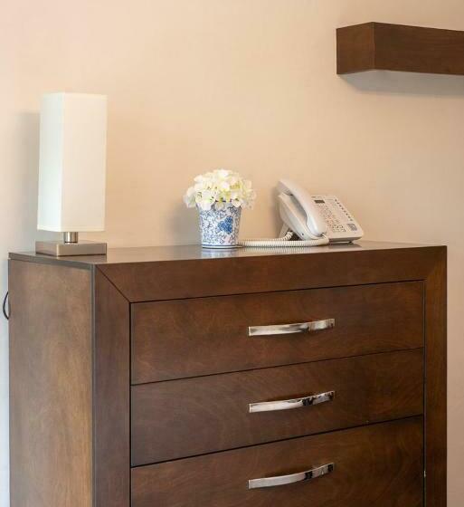 Quarto Estandar, Posada Xr