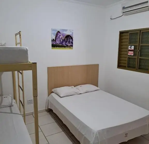 Perhehuone, Pousada Do Mineiro