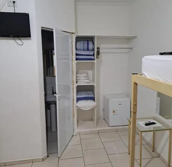 Perhehuone, Pousada Do Mineiro