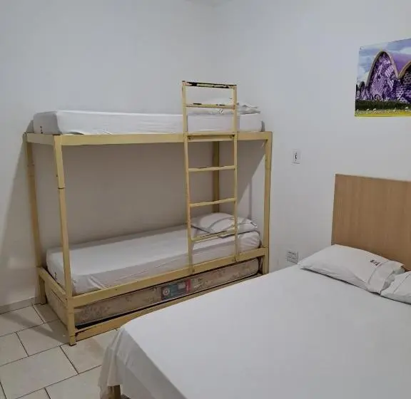 Perhehuone, Pousada Do Mineiro