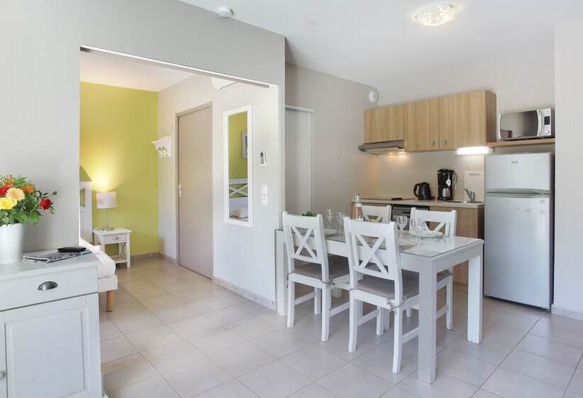 带2个卧室的公寓, Residence Odalys Les Oceanides