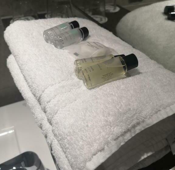 חדר משפחתי דלוקס, Maldron Hotel Newcastle