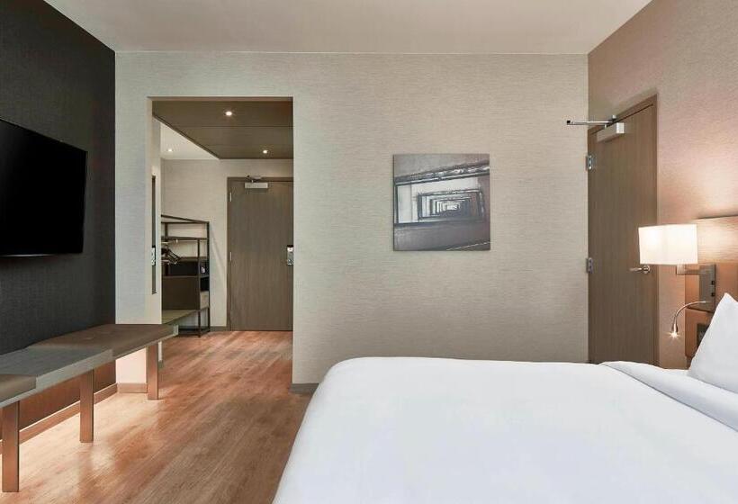 스탠다드 룸 킹사이즈 침대, Residence Inn by Marriott Nashville Downtown/Convention Center