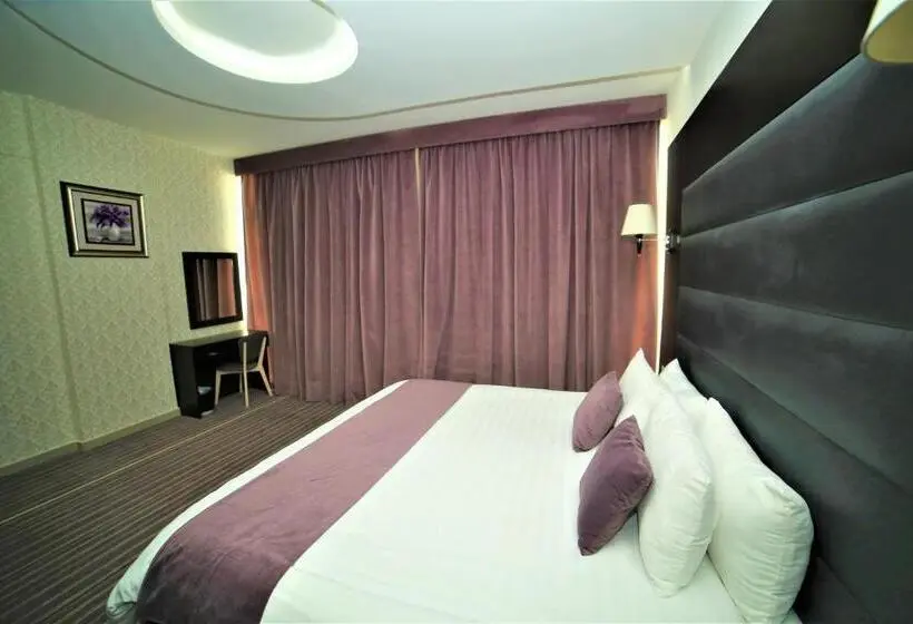 سوییت جونیور, Al Dyafa Hotel Suites