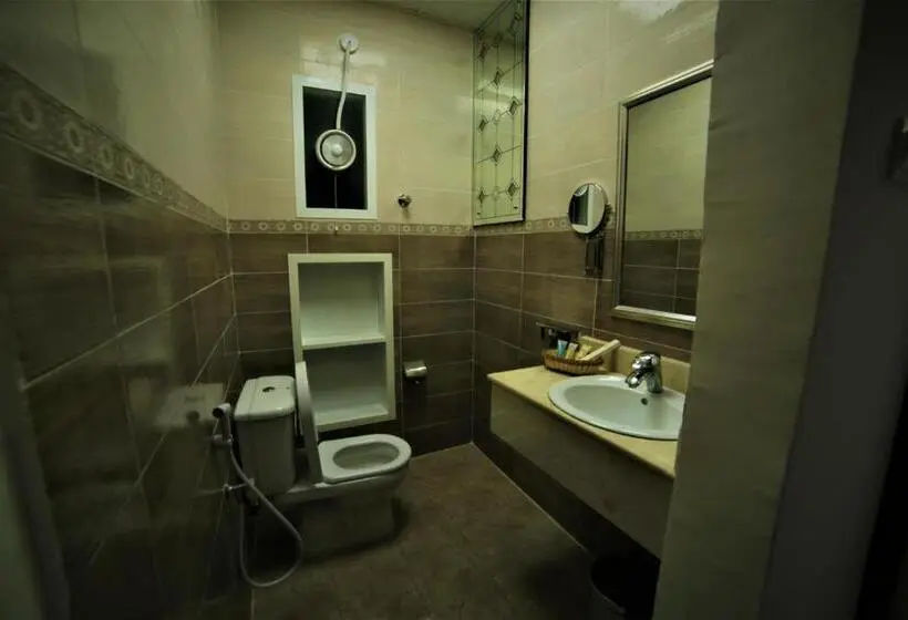 سوییت جونیور, Al Dyafa Hotel Suites