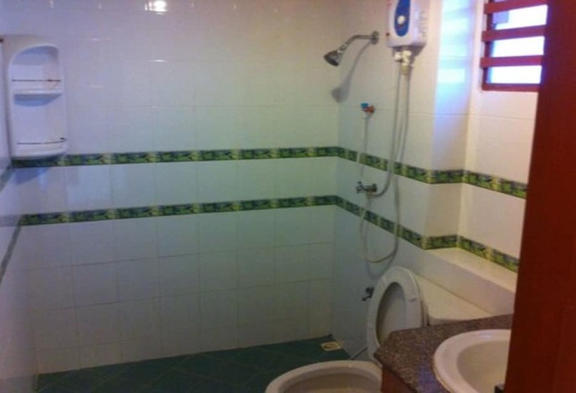 Superior 3 Pers. Værelse, Black & White Bungalows