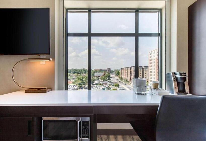 Standaardkamer met Kingsize Bed, Cambria Hotel College Park